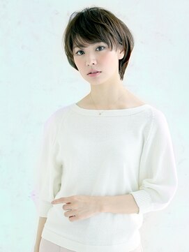 ジジ(GIGI) 大人女子に似合うショート