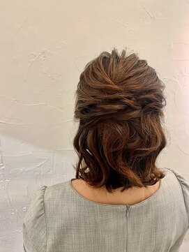 ファム(fam) ウェーブハーフ