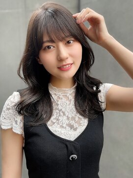 ザシー オモテサンドウ(The C) 20代30代40代◎似合わせくびれヘア　ナチュラル前髪　くびれヘア