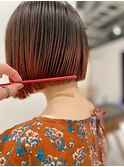 切りっぱなしボブ×グラデーションカラー【AND CHILL渋谷】