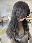 ハイライトオリーブグレージュカラー×ロングレイヤー