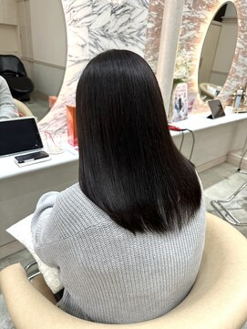 エル バイ ロンド 関(elle by Lond) [elle by lond]栗原　瑠世　黒髪カタログ　ネビージュ