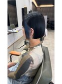 切りっぱなしボブ BLUEインナーカラー