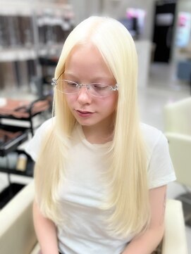 シーズン 大阪(SEASON) 【エクステ】ブロンドヘア/韓国ヘア/レイヤーカット/大阪梅田駅