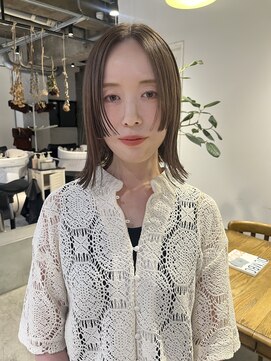 キャロルガーデンズ ボコカ 表参道(Carroll Gardens bococa) 【kacho】ブリーチ無しダブルカラー　グレージュ