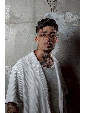 チルチェア 池袋(CHILL CHAIR) クラシック・コームオーバーフェード