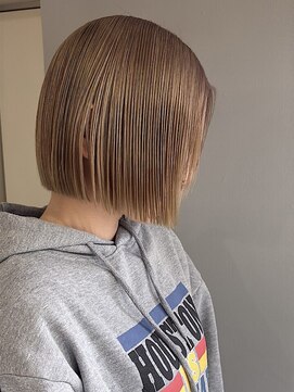 シア(sia) ぱつっとbobレイヤーシャギーボブ髪質改善心斎橋レイヤーカット