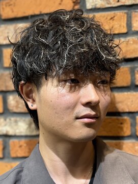 ドゥーエン 京橋店(DoEN) シャドウパーマ