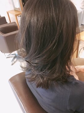 ウィービーパセリ atre川越店(WE BE PARSLEY) 重軽 外ハネ切りっぱなしボブ☆  担当 黒岩明子