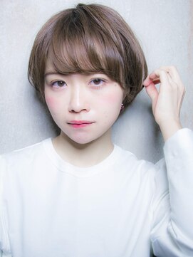 ルティア 池袋(Lutia) グレージュカラー　丸みショート