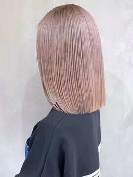 アイティーバイアルバム 藤沢店(IT by ALBUM) ホワイトピンク_マッシュショートカーキグレージュ_ba324101