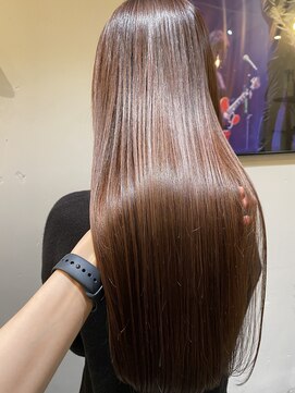 ウェンブリー イルミナカラー×髪質改善