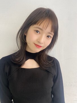 エマ ギンザ(EMMA GINZA) 簡単可愛いくびれミディアム♪ シナモンべージュカラー