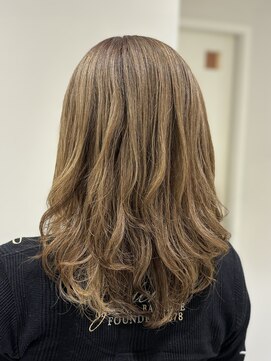 エアー 銀座タワー(AIR) 【白髪ぼかしカラー】air銀座タワー　藤本麻衣