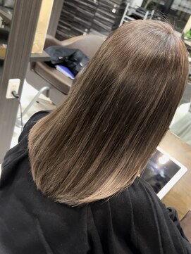 ルリアン(Le lien) 内巻きカット