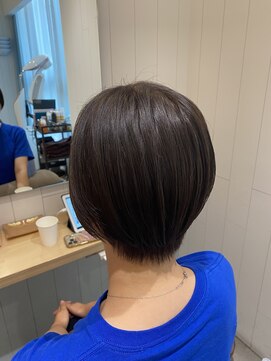 カームバイリベルタ(calm by Re:berta) スタイリッシュショート/コンサバヘア