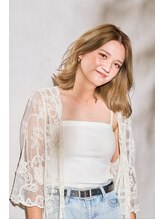 ザセカンドバイジャスミン(THE 2ND by JASMINE)&nbsp;ハイトーンカラーミルクティーベージュ切りっぱなしボブ