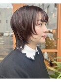 髪質改善大人可愛いワインレッドショートウルフクラゲヘアー