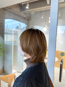 ワッカ(wacca) マッシュ　ウルフ　ハイトーン　丸み