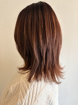 ミスティ 多賀城(misty) 深み赤×ミディアムレイヤー