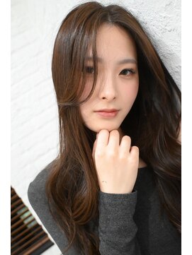 ブラウンカラー