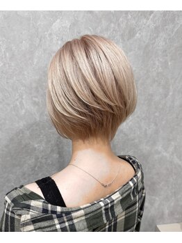 レンブラントヘアー(Lembrant HAIR)の写真/どこから見ても美しいフォルム 抜群の再現性で魅力を最大限に引きだすショートカット