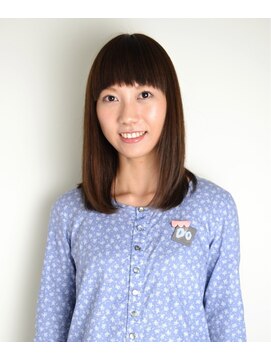 ヘアデザイン エソラ(hair design esora) 【大人ナチュラル】スリークミディ