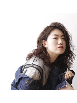 シェルフィ アピタ長久手店 ミディアムヘア