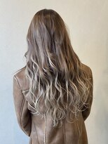 ラフ バイ マグ 南松本(R.A.F. by Mag)&nbsp;【R.A.F】シールエクステで作る外国人風ハイライトカラー