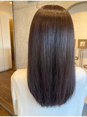 サラサラツヤ髪ロングヘア