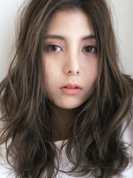 エスドットブルーム(S.BROOM) 外国人風イルミナカラー