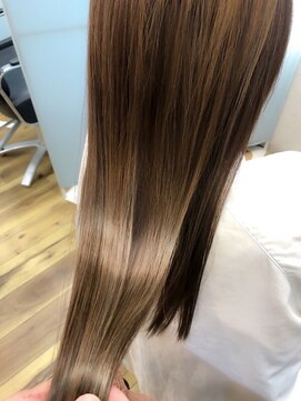 クララ バイ マニスオブヘアー(CLALA by Manis of hair) 髪質改善トリートメント☆