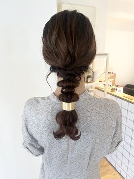 エンタリティリット(entality lit) 【entality lit】お店可愛いキレイめ編み下ろしarrange