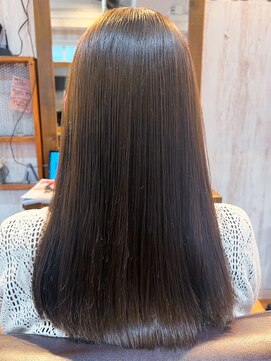 カミビトグロウ(kamibito glow) 20代30代40代アッシュブラウン髪質改善カラー艶感ストレート