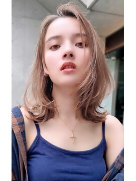 クーエフー(coo et fuu) 20代30代40代/レイヤーボブ　グレージュ　ベージュ