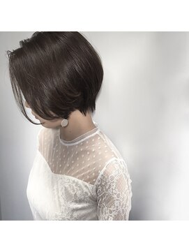 ロッコイースト(ROCCO east) 【ROCCOeast 八王子】くびれたっぷりショートボブ