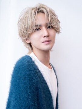 ケアリー プレナ海浜幕張(Carelly) ツイストパーマ七三オールバックマッシュウルフスリークショート