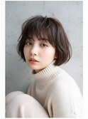 抜け感レイヤー耳かけボブふんわり丸みショート/暗髪大人可愛い