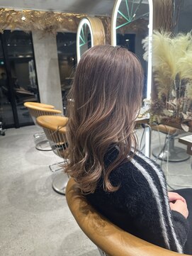 エルト 四条烏丸(elto) milk tea beige 【フクシマ】