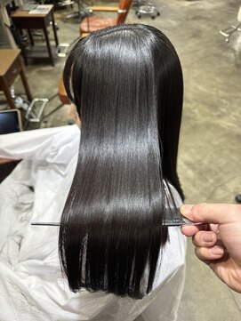 サロンドミルク 原宿(salon de MiLK) 【原宿/明治神宮前/表参道】癖やうねりは美髪矯正/髪質改善