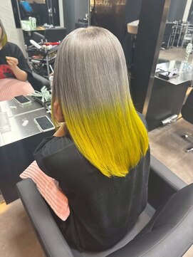 ユーザ(YUZA) シルバー×イエロー