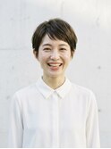 決まりすぎない抜け感ショート/耳かけアレンジ