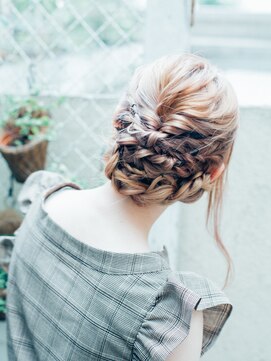 プレミアモデルズ 中野店(Premier Models) 世界一傷まないブリーチ☆ファイバープレックス