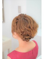 リサ 恵比寿(risa.) ショートヘアの方の編み込みアップスタイル