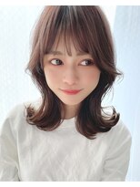 アリスバイアフロート 自由が丘(ALICe by AFLOAT)&nbsp;くびれのレイヤー（エアリーミディ黒髪ホワイトアッシュ）