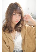 小顔セミウェットウェーブピンクベージュハイライトカラー