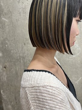 イデア(idea) #ラインボブ#ブラック&ベージュ#日比野未奈