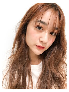 ラベスト バイ セロ 池袋メトロポリタン前(LOVEST by CERO) ロング/アッシュベージュ［池袋駅 髪質改善 弱酸性縮毛矯正］