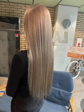 ラフ 難波店(LAFF) #黒髪#ボブルフ#ネビージュ#小顔#ワンレン