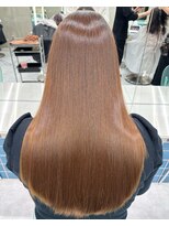 ロンドルーチェ 心斎橋(Lond luce)&nbsp;ダークアッシュ/ミディアムレイヤーカット［髪質改善/縮毛矯正］